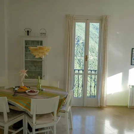 Mountain Village With Views Of Monte Torragio Dom wakacyjny *