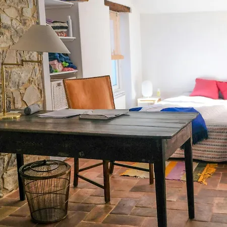 Dom wakacyjny Mountain Village With Views Of Monte Torragio Castel Vittorio