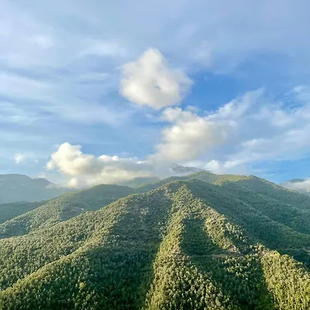 Mountain Village With Views Of Monte Torragio Dom wakacyjny *